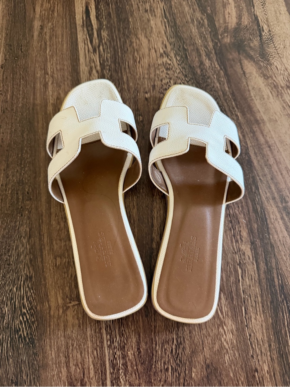 Hermes Cream Leather H-Logo Slide Sandals with Brown Insole